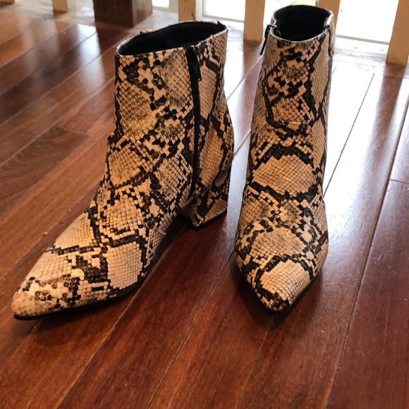 Quipid faux snakeskin booties. - Picture 1 of 3